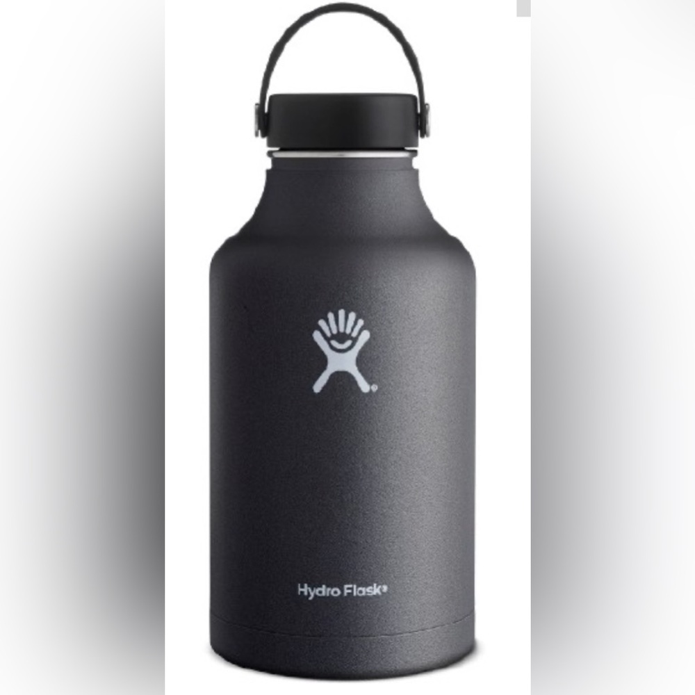 Hydro Flask Matte Black Bottle